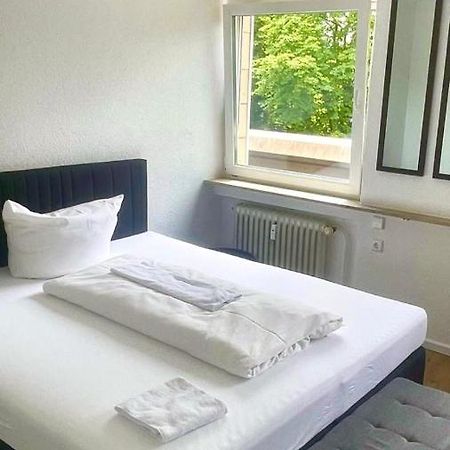 Pension Rd Reutlingen Exteriör bild