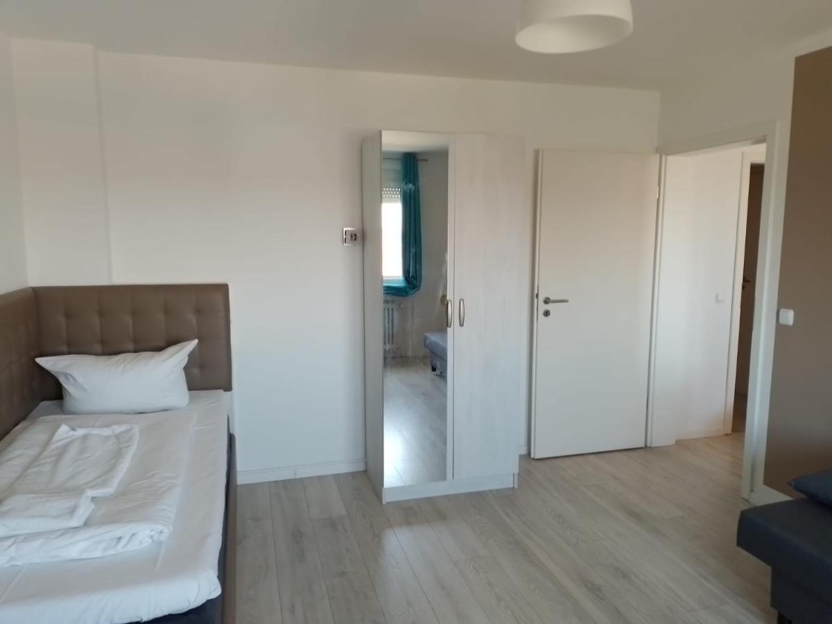 Pension Rd Reutlingen Exteriör bild